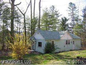 11 Log Cabin Tr., Candler, NC 28715