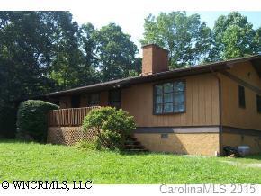 289 Squirrel Hollow Drive, Hendersonville, NC 28791