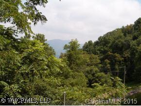 406 Brandywind Rd., Waynesville, NC 28786