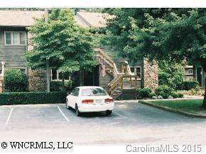 411 Britton Creek Dr., Hendersonville, NC 28791