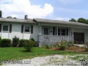 89 Sycamore Cir., Mountain Home, NC 28758