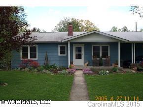 486 Wickins Dr., Hendersonville, NC 28791