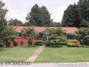 27 Deaverview Rd., Asheville, NC 28806