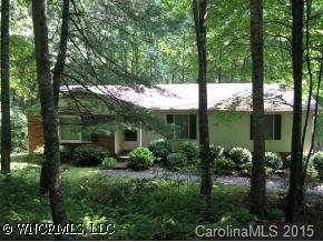 173 Surry Lane, Hendersonville, NC 28791