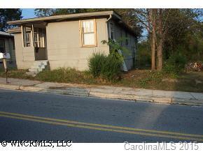 440 Harris St., Hendersonville, NC 28792