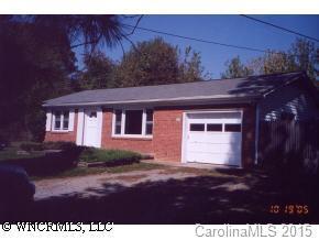30 Eye View Rd, Candler, NC 28715