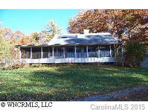 479 Old Pace Farm Lane, Hendersonville, NC 28739