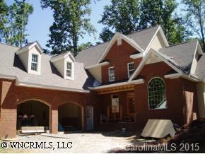 106 Berry Hill Drive, Hendersonville, NC 28791