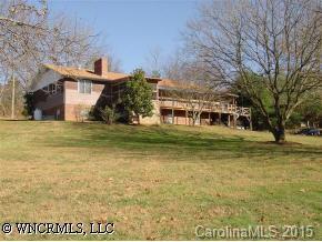 27 Lakeshore Drive, Weaverville, NC 28787