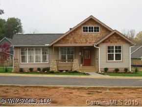 179 Covered Bridge Dr., Flat Rock, NC 28731