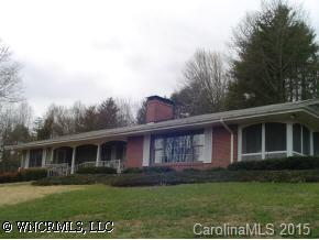 7 Briarwood Ln., Brevard, NC 28712