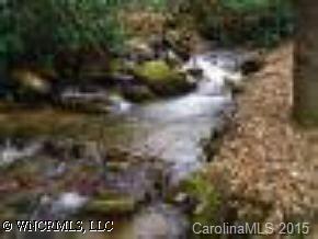 79 Smoky Ln., Hendersonville, NC 28739