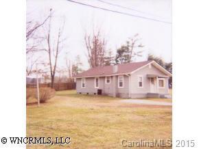 301 Forest Lawn Dr., Hendersonville, NC 28792