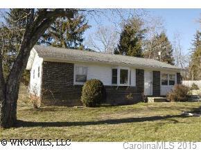 213 Chelsea Street, Hendersonville, NC 28791