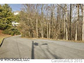 Greystone Road, Asheville, NC 28804