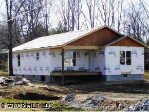 119 West Jackson Dr, Hendersonville, NC 28793