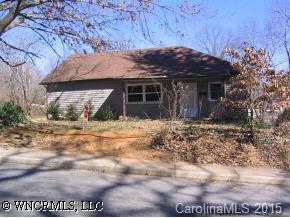 156 Hanover St., Asheville, NC 28806