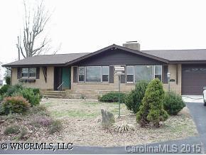 44 Regal Oaks Drive, Hendersonville, NC 28792