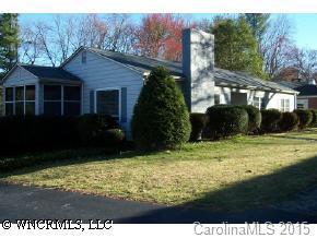 203 Grandview Ave., Brevard, NC 28712