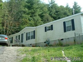 96 Whispering Winds Rd., Waynesville, NC 28785