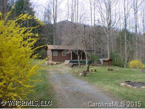 451 Blackberry Inn Road, Weaverville, NC 28787