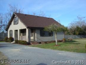 308 Garren Ln, East Flat Rock, NC 28726