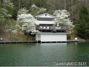 156 Hummingbird Cove, Lake Lure, NC 28746