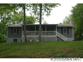 15 Mack Hill Road, Hendersonville, NC 28739