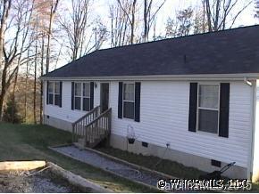 108 Azalea Woods Dr, Hendersonville, NC 28792