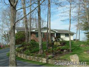 427 Deerhaven Lane, Hendersonville, NC 28791