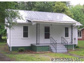 135 Killian St., Waynesville, NC 28786