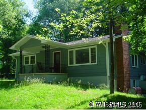 3 Ochlawaha Dr., Hendersonville, NC 28792