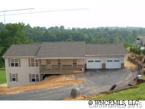1086 New Stock Rd, Weaverville, NC 28787