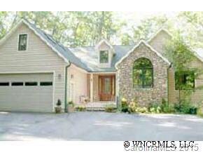 1359 Davis Mountain Road, Hendersonville, NC 28739