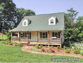 24 Sandhurst Drive, Asheville, NC 28806