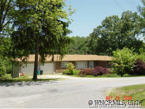 549 Browning Avenue, Hendersonville, NC 28792