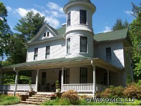 408 S. Caldwell Street, Brevard, NC 28768