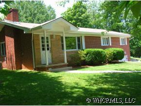 414 Gallimore Rd., Brevard, NC 28712
