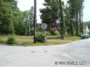 Hillview Blvd. & Nelson St., Hendersonville, NC 28792