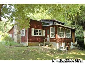 1999 Davis Mountain Road, Hendersonville, NC 28739