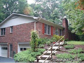 183 Haywood Knolls Dr., Hendersonville, NC 28791