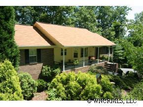 516 Hunters Glen Lane, Hendersonville, NC 28739