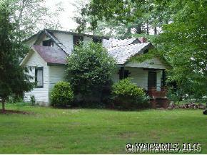 475 Etowah School Rd., Etowah, NC 28739