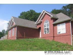 215 New Stock Road, Asheville, NC 28804