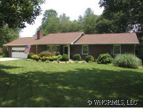 129 West Laurel Lane, Etowah, NC 28729