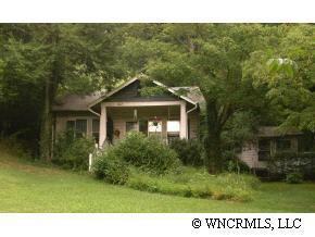 123 Lookout Road, Asheville, NC 28804