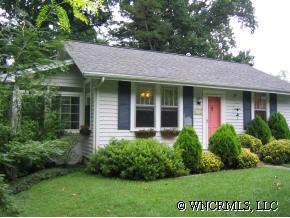 1812 Lower Ridgewood Blvd, Hendersonville, NC 28791