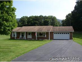 472 Utah Mountain Road, Waynesville, NC 28785