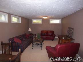 189 Green Valley Rd, Waynesville, NC 28786