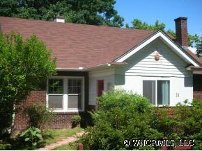 70 Saint Dunstan`s Circle, Asheville, NC 28803